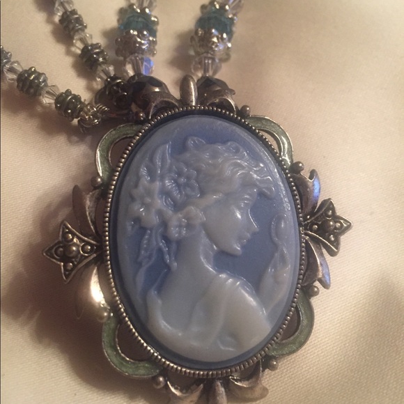 Jewelry - Hand made Necklace and pendant